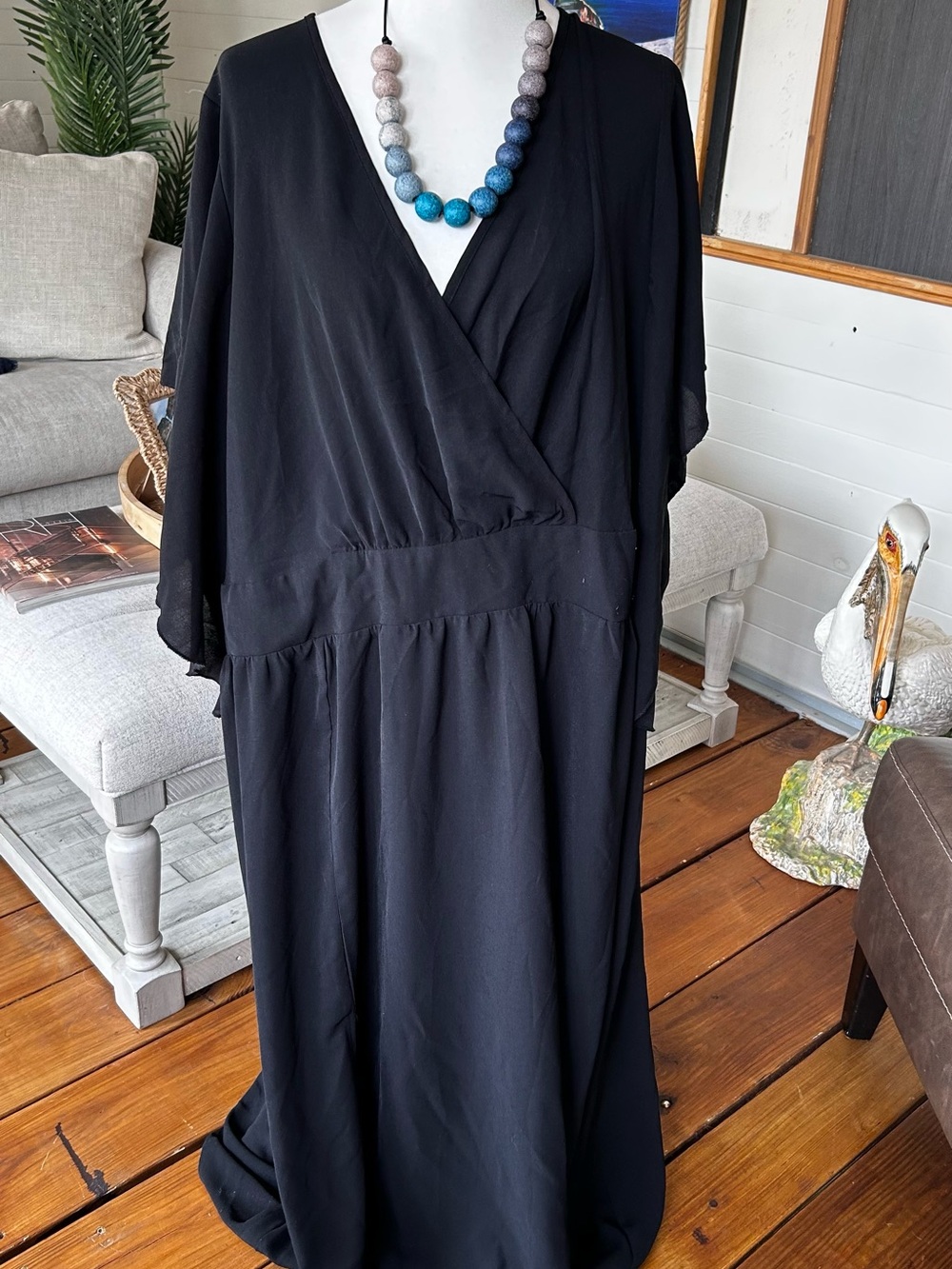SHEIN Curve+ Black Maxi tall Dress 8XL Surplice V Neck Batwing Sleeve
